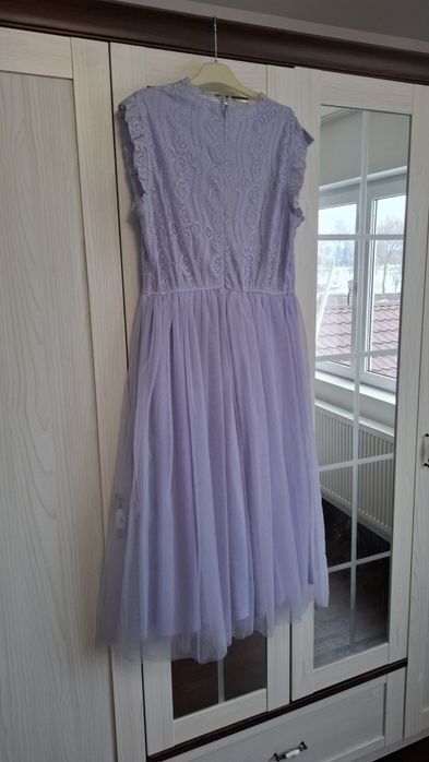 Rochie midi cu tull