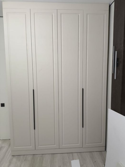 Мебельщик шкаф сборка