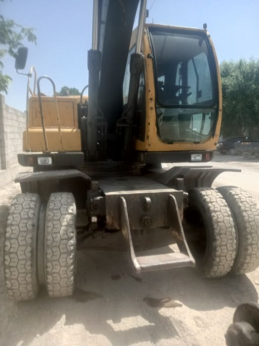 Ekskvator Volvo 130