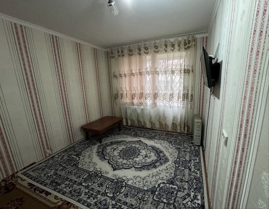 Продается ‼️ 1/1/4 Чиланзар 8 квартал ПАРУС