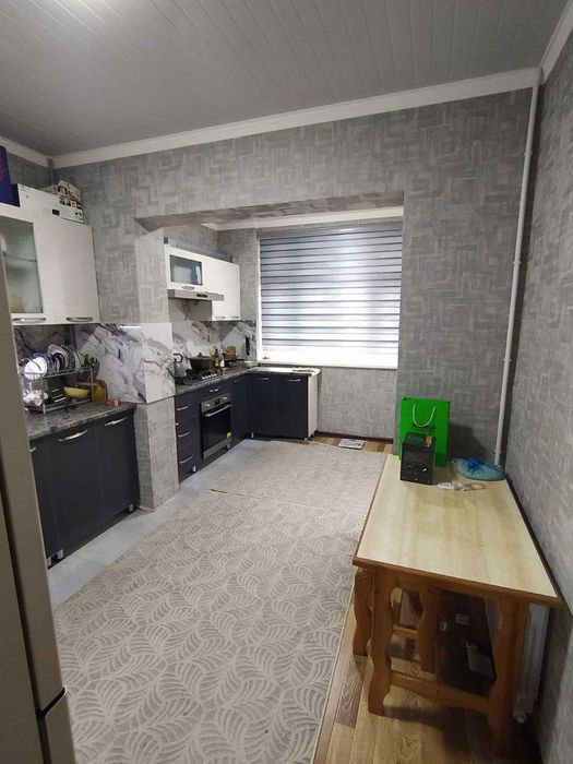 Чиланзар 13  4/3/4, 112м2, с ремонтом, балкон 2,5х9,ориентир Атлант,