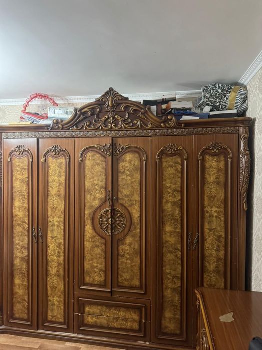 Спальный гарнитур сатылады