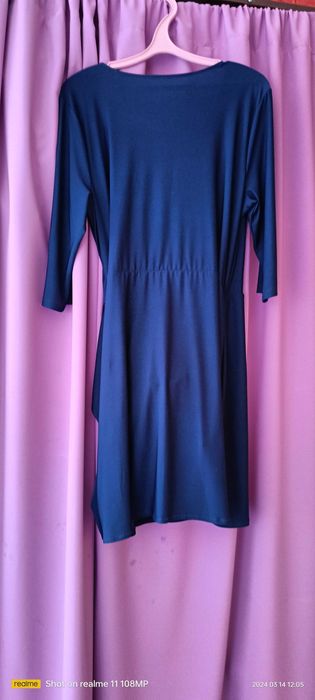 Продам новое стильное платье