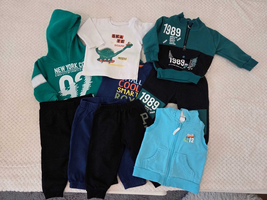 Hainute baietel, marimea 80