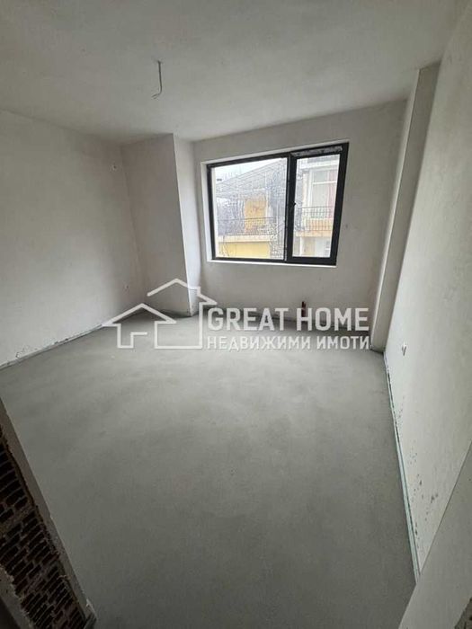 Продава се Тристаен апартамент в Търговище, Център - 92 кв.м за 693 €/кв.м - Снимка #4