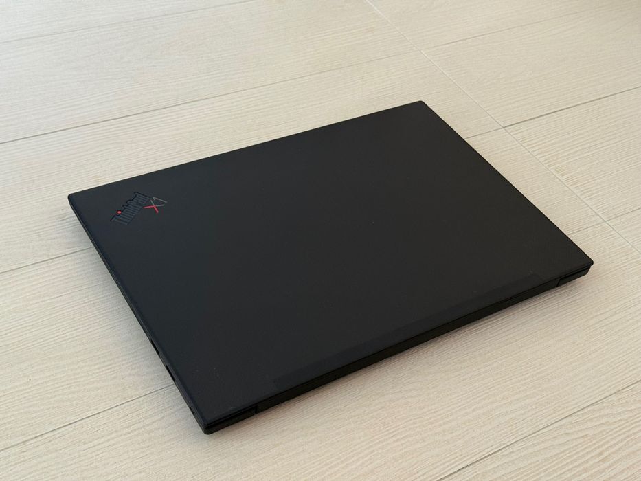 Лаптоп 15.6’OLED 4K Touch i7-10850H 32GB DDR4 Lenovo Thinkpad X1 Extreme Gen 3 GTX 1650TI Max-Q  512GB SSD