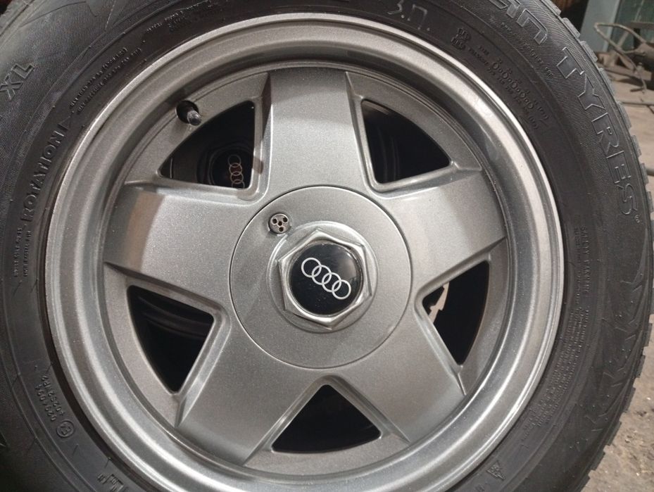 Продам оригинальные диски Ауди