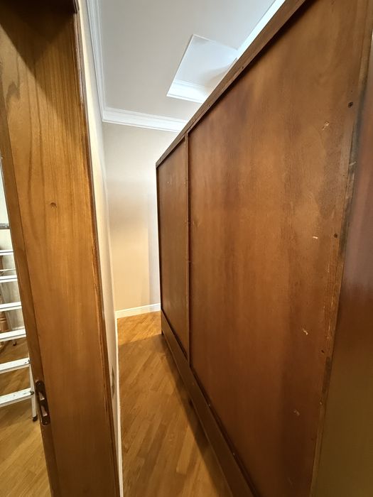 Продаю спальный гарнитур