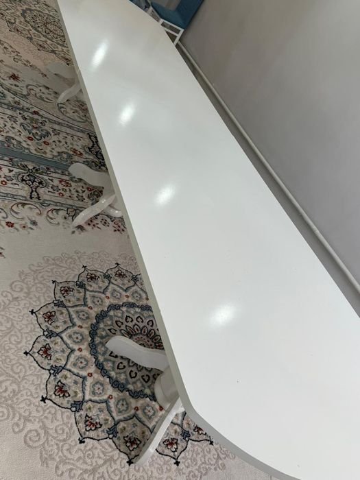 Стол для гостей …