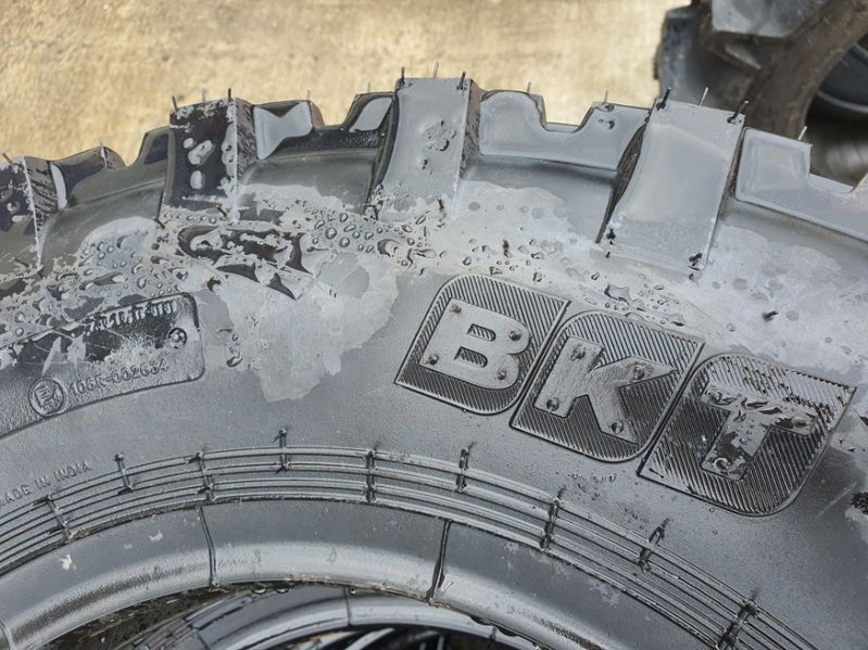 7.50-16 cauciucuri noi BKT TF8181 pentru tractoare fara 4x4 BAGM