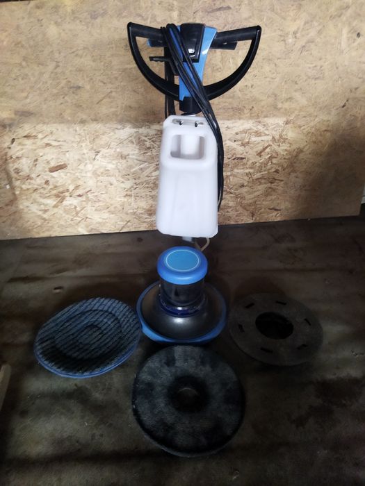 Моющая машина. Недорого