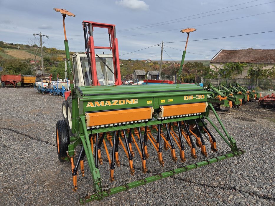 Semanatoare Paioase Amazone D9-30 Special