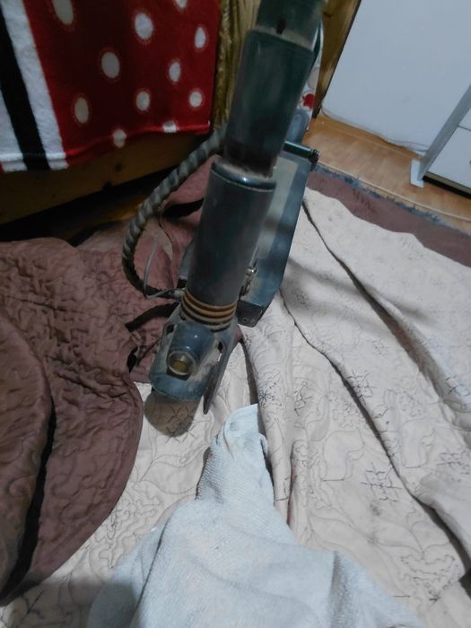 Vând trotineta electrica