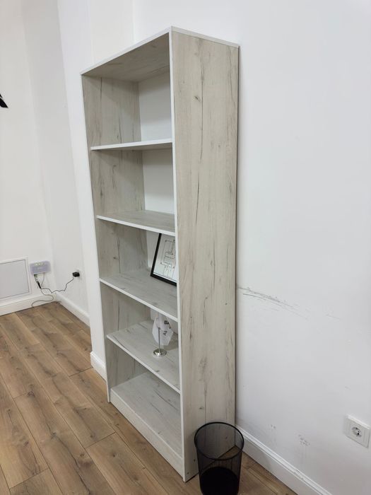 Продаются офисные шкафы