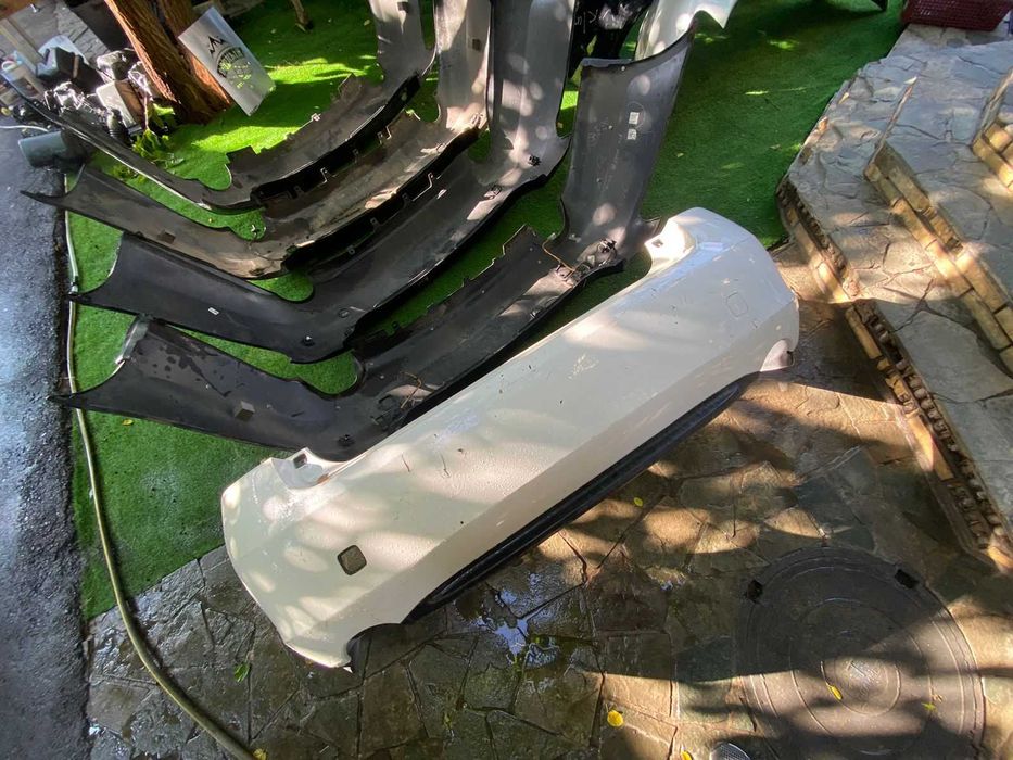 Задний бампер LEXUS GS300//350