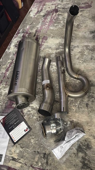 Evacuare completa Storm Oval - Suzuki V-Strom 650