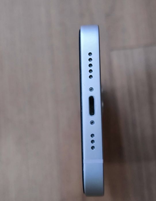 Iphone 13  WHITE 128 GB