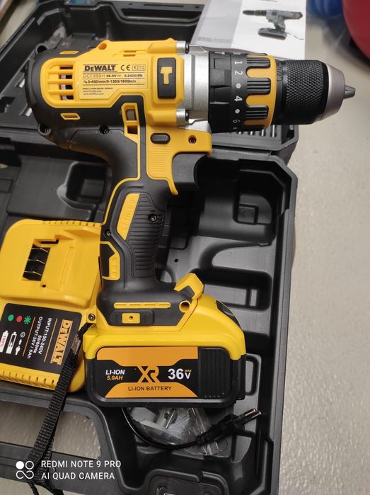 Autofiletanta DEWALT profesionala cu 2 acumulatori de 36 v/5ah ,13mm