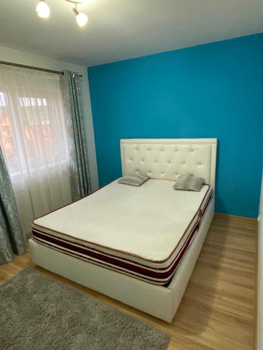 Inchiriez apartament in Florești