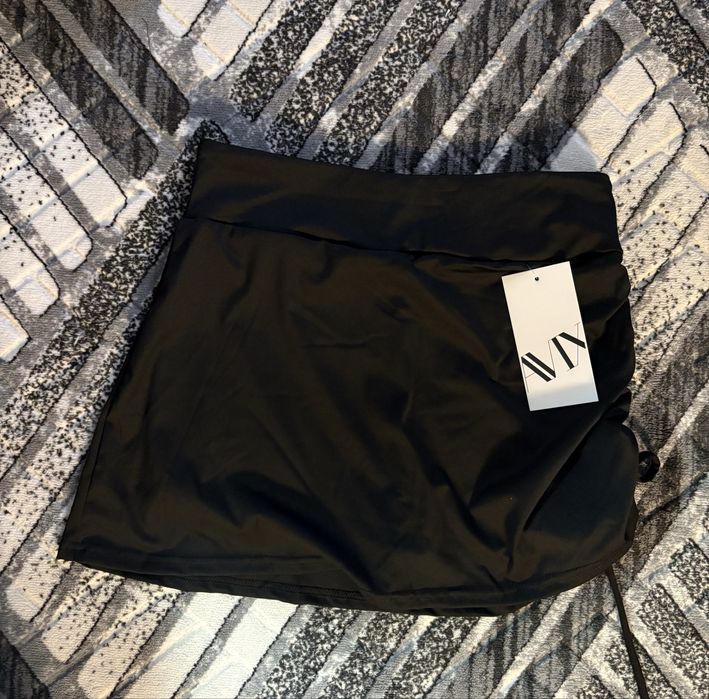 Fustita pantalon