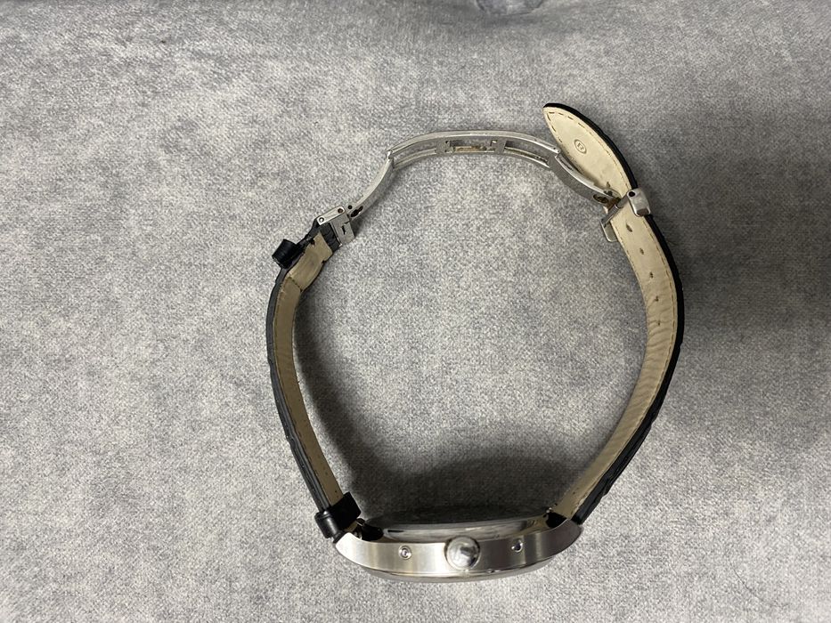 Срочно Tissot часы мужские
