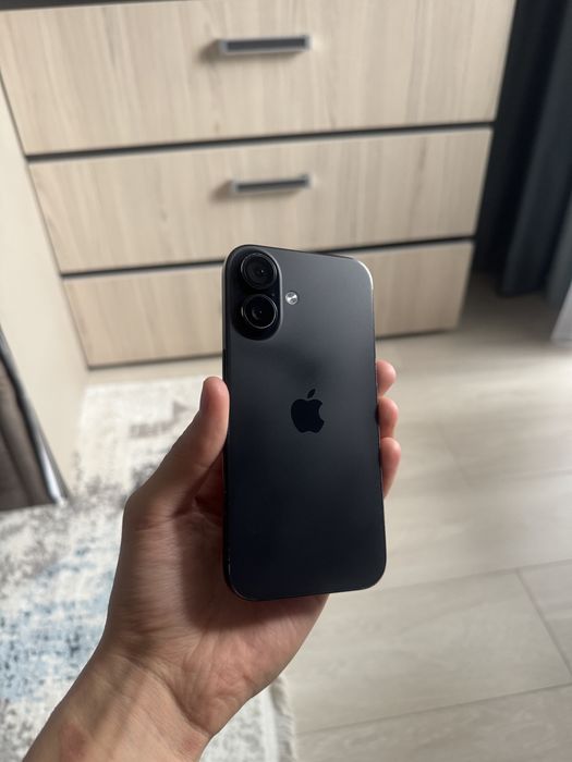 Iphone 16 , 128 гб