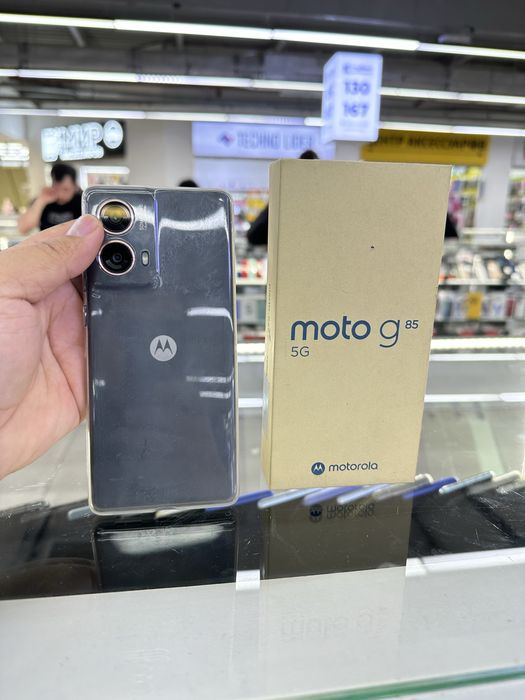 Moto G85 5G.  12/256 как новый е сим есть