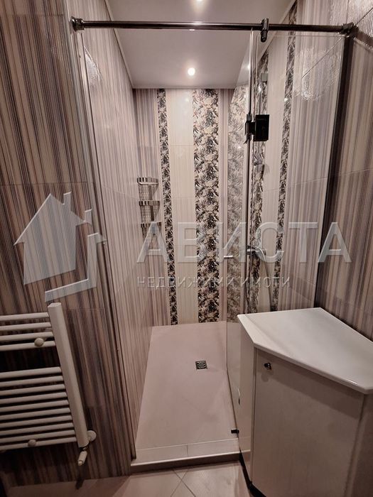 Дава се под наем Тристаен апартамент в София, Витоша - 108 кв.м за 816 € - Снимка #9