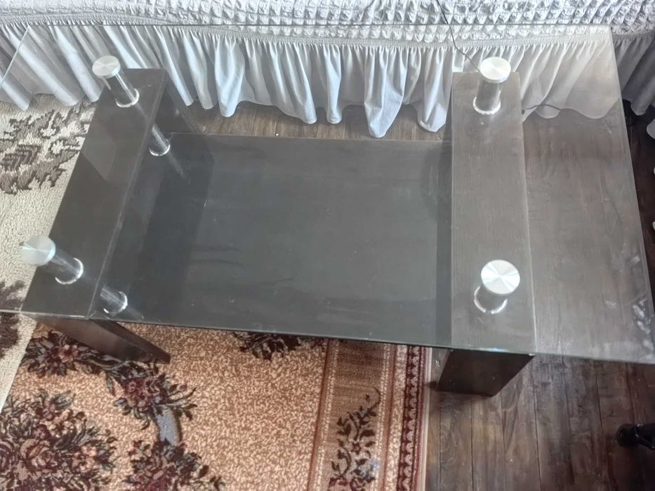 Стъклена холна маса 70х130х53