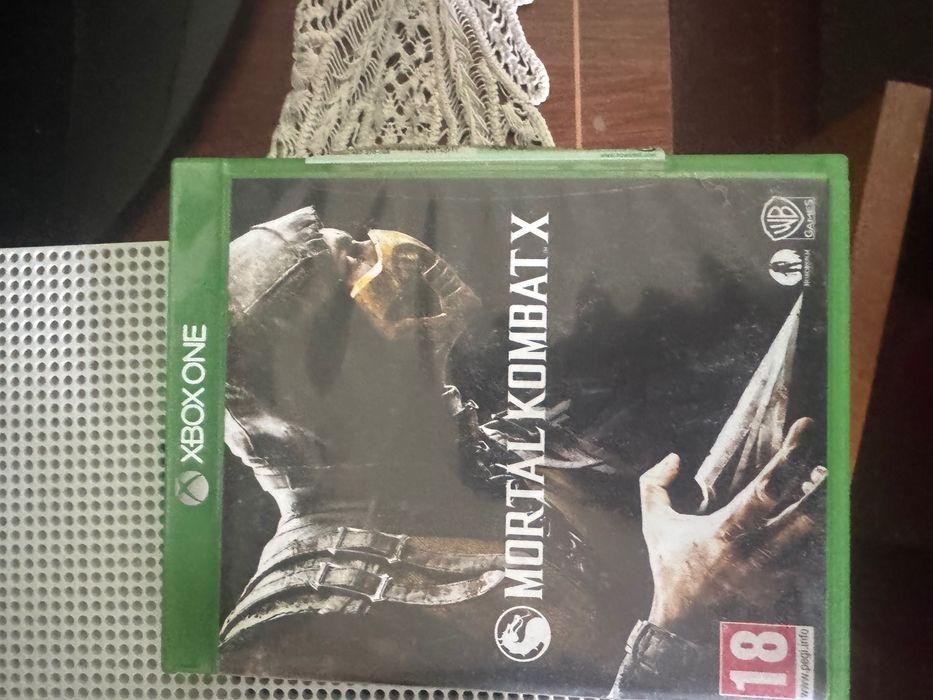 Xbox one S(500GB)