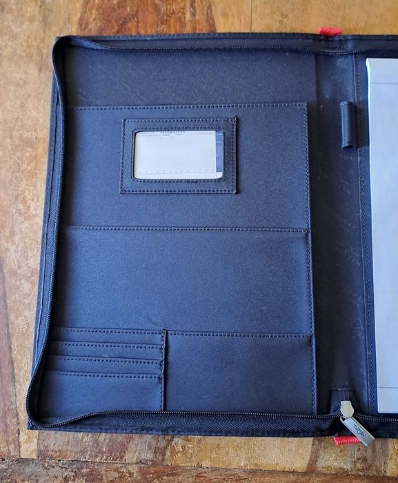 папка луксозна за документи черен червено без/с цип  Марксман Marksman