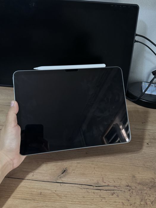 Ipad air 11 gen6 m2 и apple pencil pro wifi 128gb