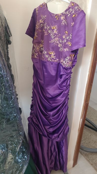 Продам платье вечернее  размер 46-48