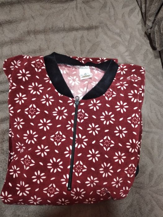 Дамски плюшен комплект