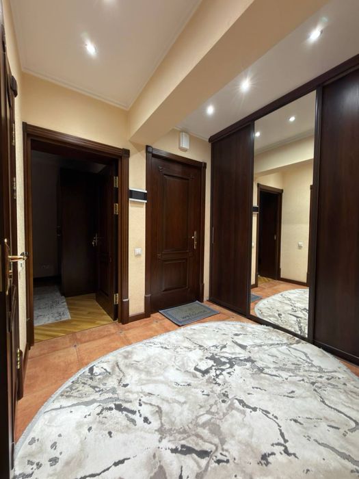 3в4 комн.  Квартира Госпитальный  328- школа