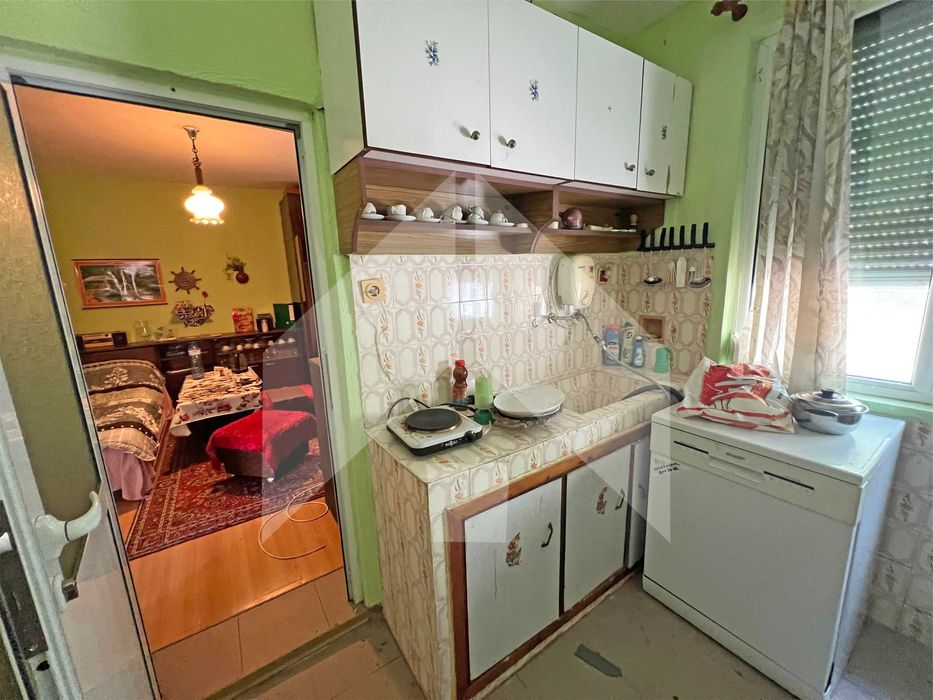 Продава се Къща в Нови пазар - 76 кв.м за 839 €/кв.м - Снимка #11