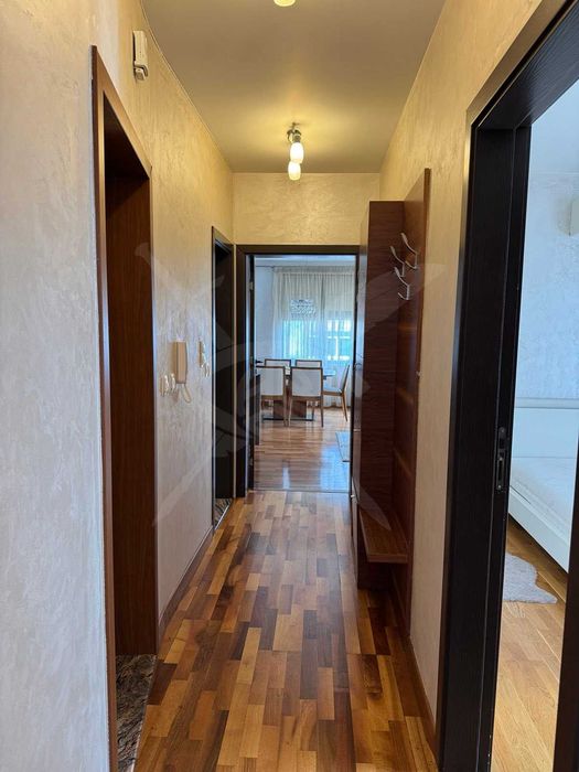 Дава се под наем Тристаен апартамент в Пловдив, Кършияка - 120 кв.м за 797.64 € - Снимка #6