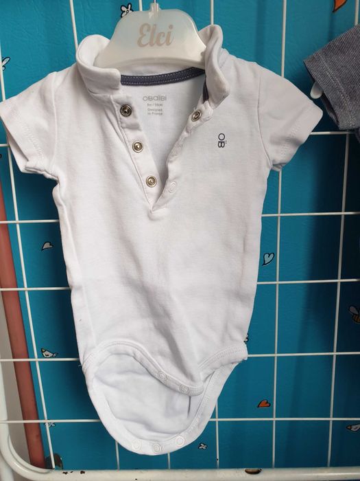 Лот 3 бр Боди с къс ръкав Окайди и бенетон