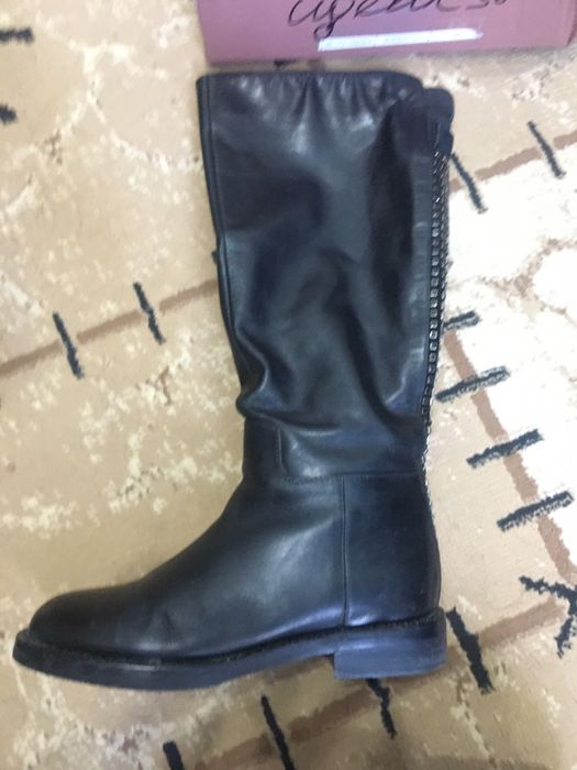 Зимние фирминные сапоги