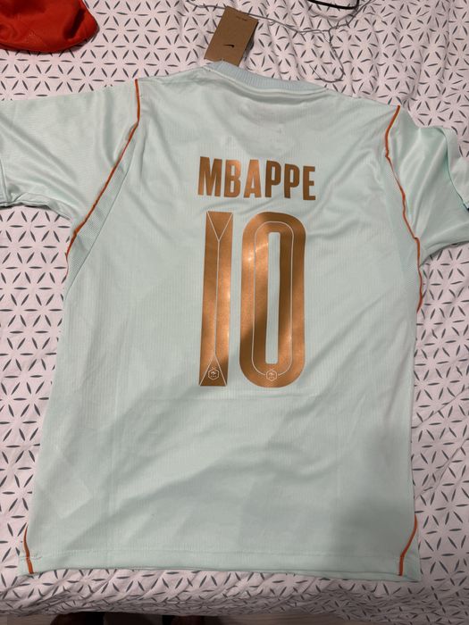 Tricou Franta away mondial (125 simplu, 150 cu mbappe, dembele sau olise)