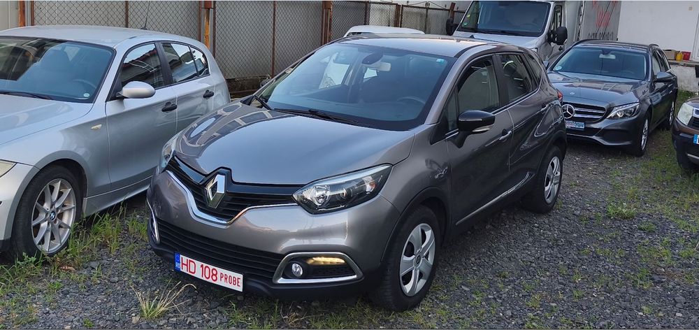 Renault Captur Klimatronic/Navigatie mare/Geamuri El/Incalzire in Scaune/LED