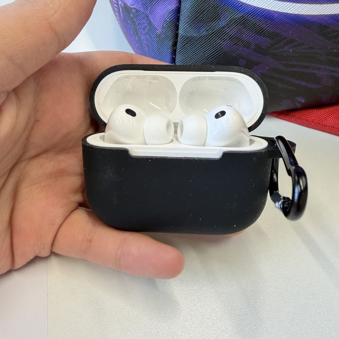 В продаже Airpods pro 3