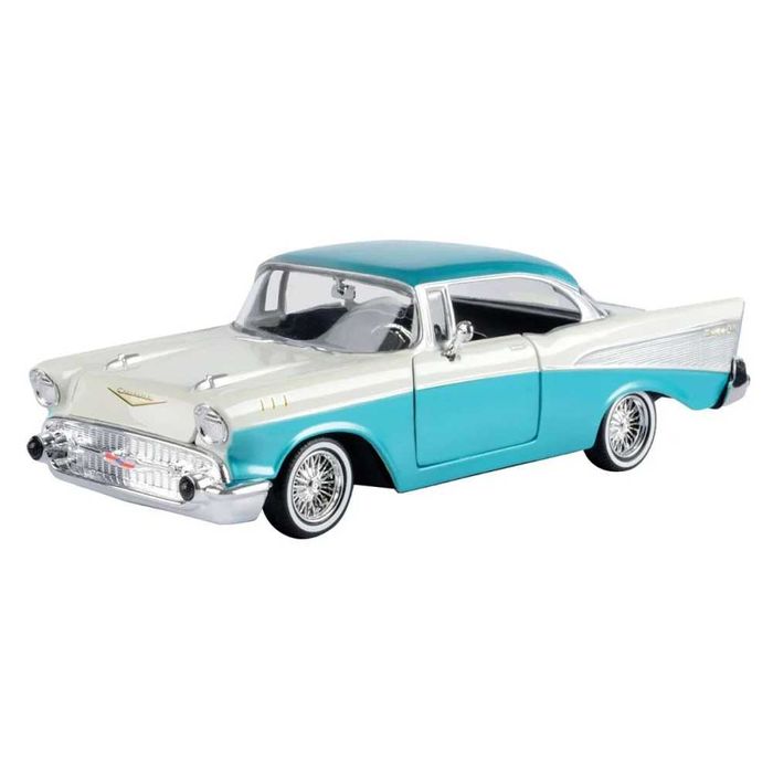 Метална количка кола Шевролет 1:24 Chevrolet 1957 Chevy Bel Air
