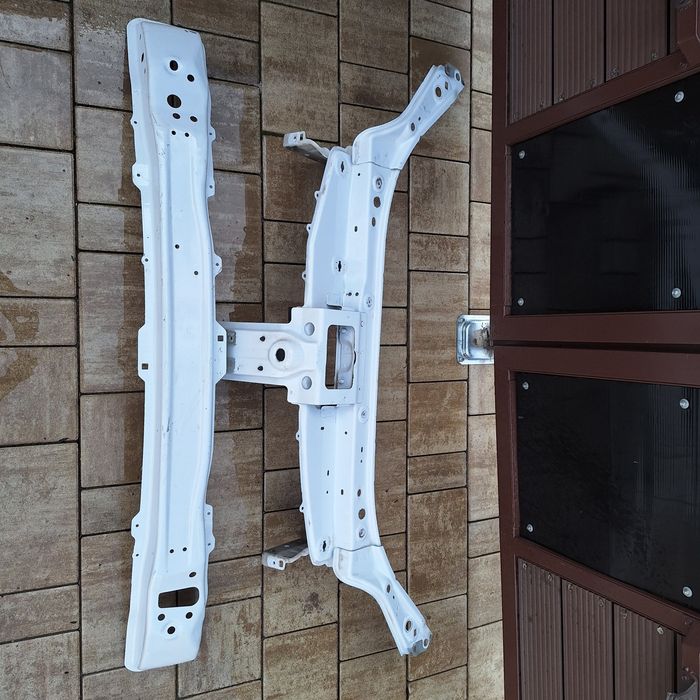 Piese  capota spate capota fata dacia logan