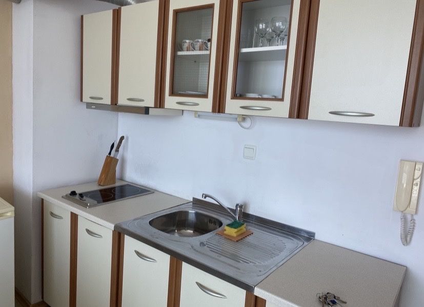 Продава се Едностаен апартамент в к.к. Слънчев бряг - 58 кв.м за 436 €/кв.м - Снимка #4