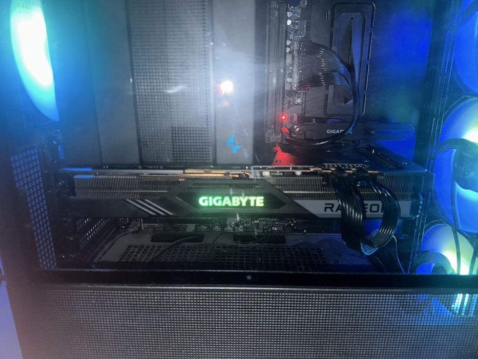Radeon RX7900 XTX Gigabyte OC, 24GB GDDR6