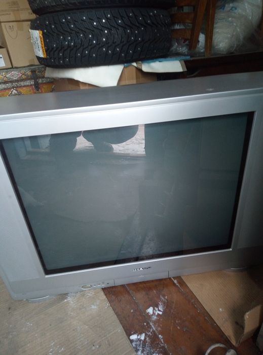 Продам телевизор