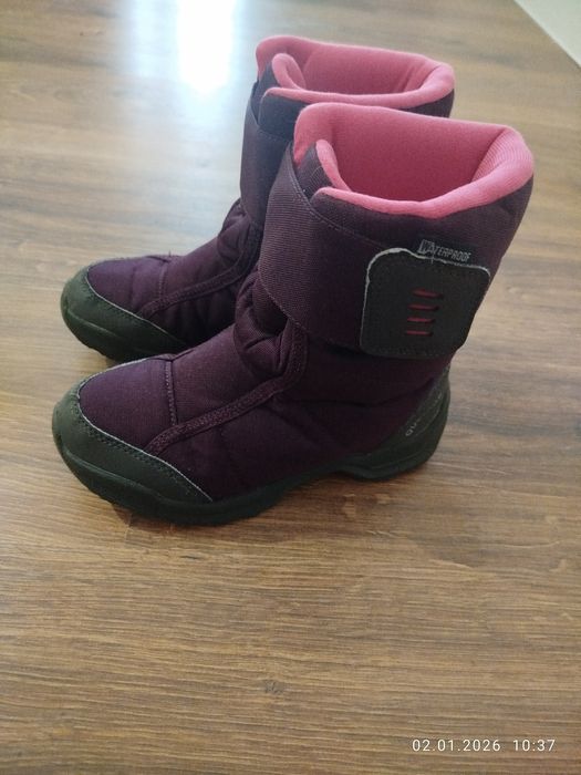 Продам сапоги для девочки