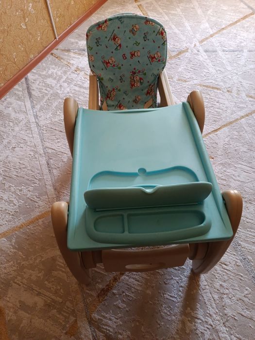 Стул для кормления