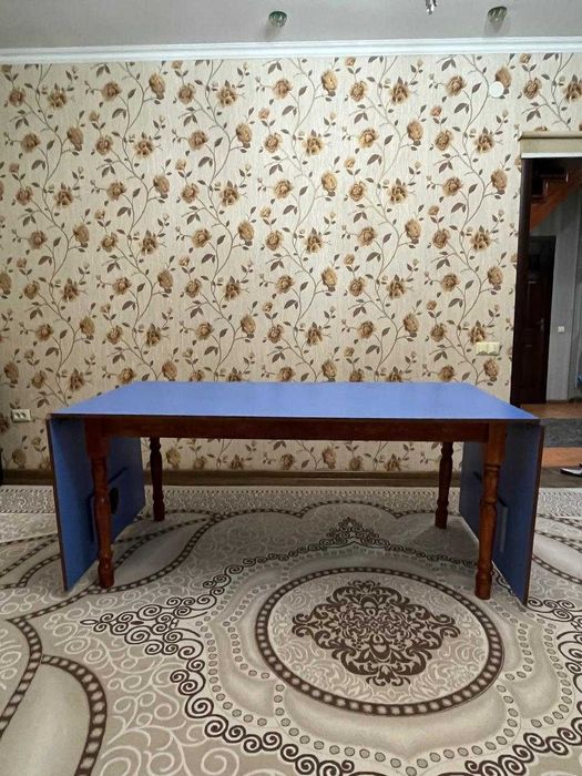 стол для гостиный